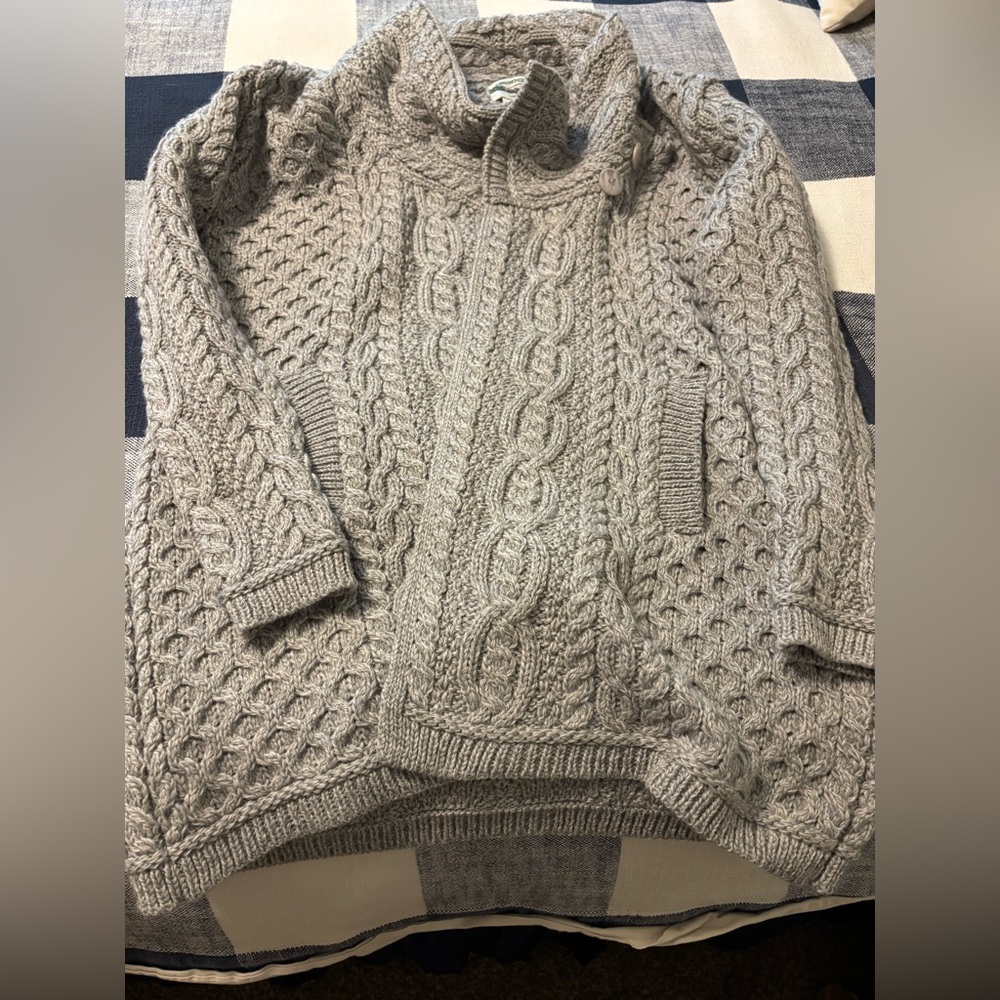 Ladies super soft Cable Knit Aran Grey Cardigan Medium